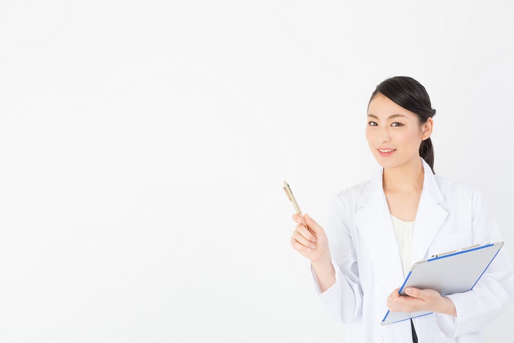 女性の薄毛の原因と対策（4）　薄毛治療専門クリニックでの治療