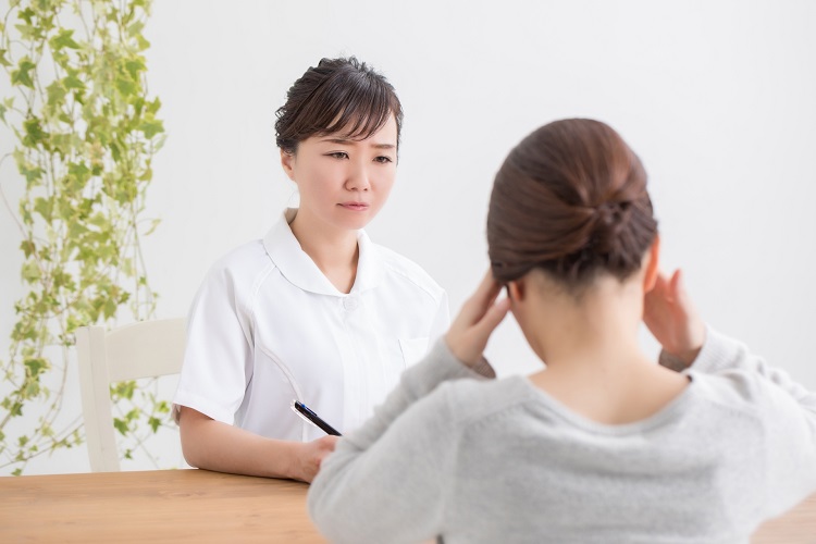 もっとアグレッシブな抜け毛対策を！　そんな女性はクリニックへGO！